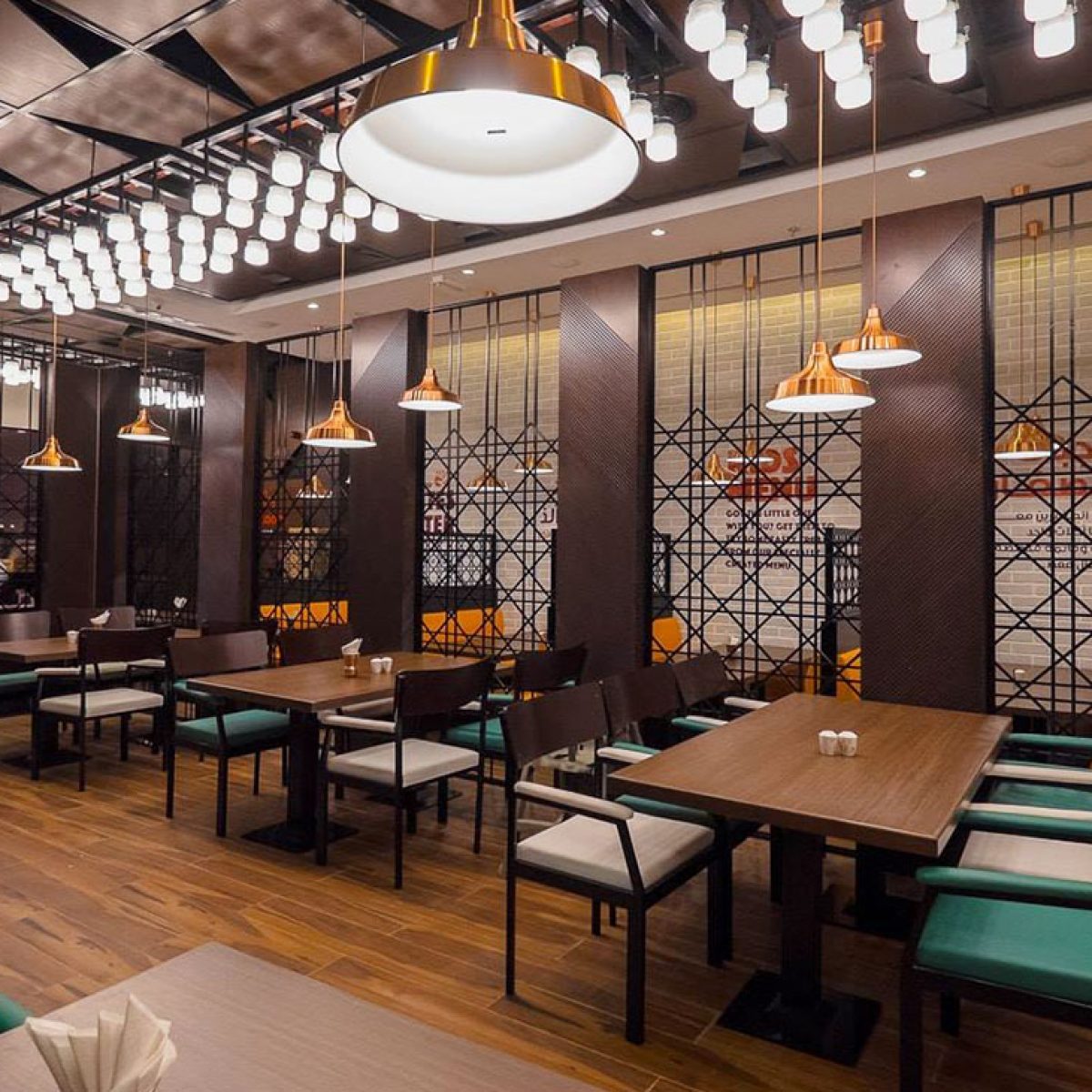 RAZMAZAAN | Restaurant