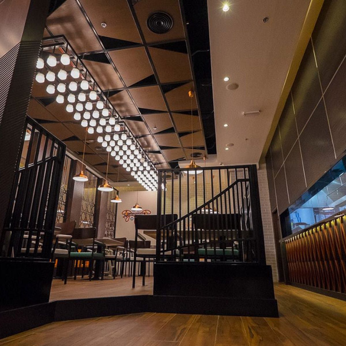 RAZMAZAAN | Restaurant