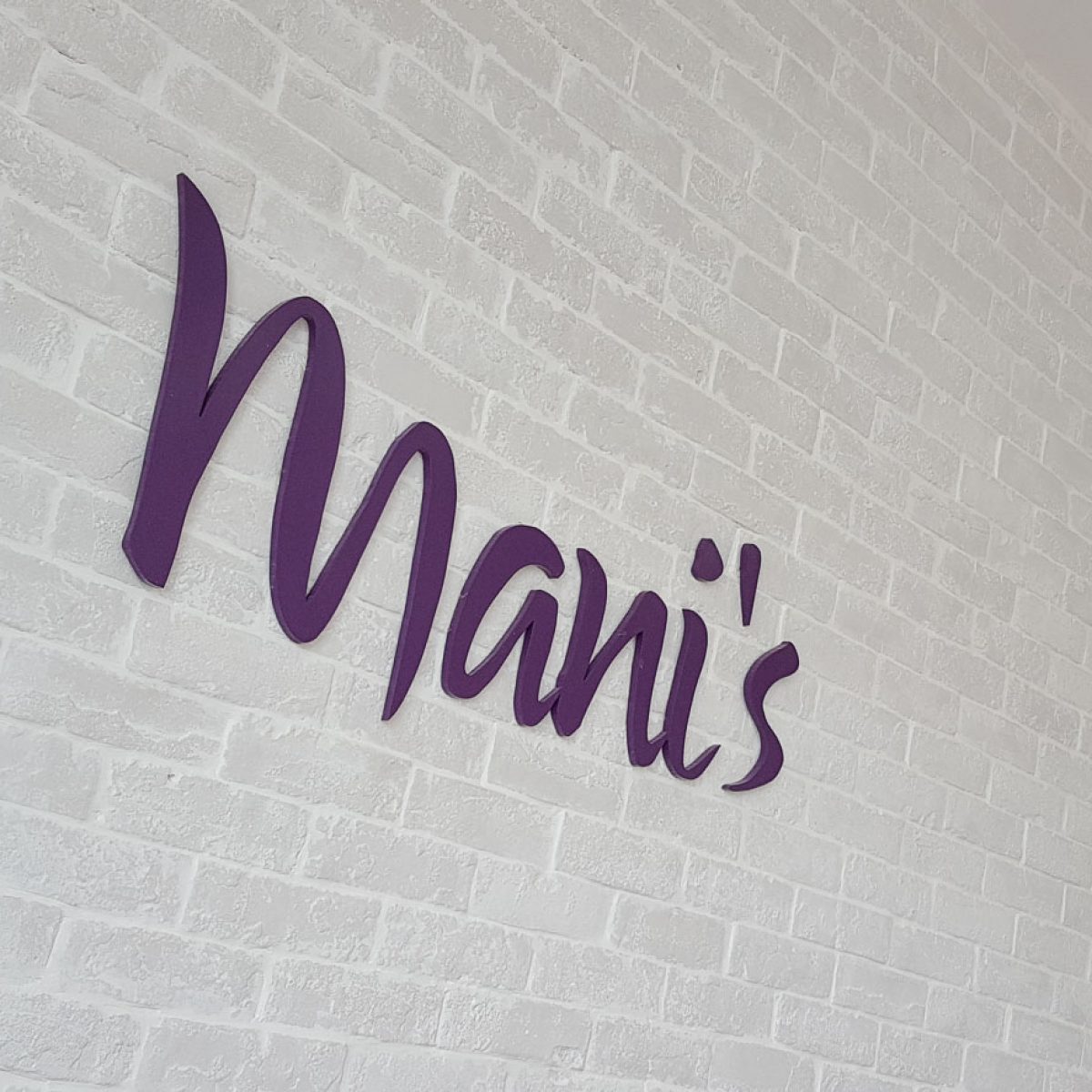 MANI’S | Cafe