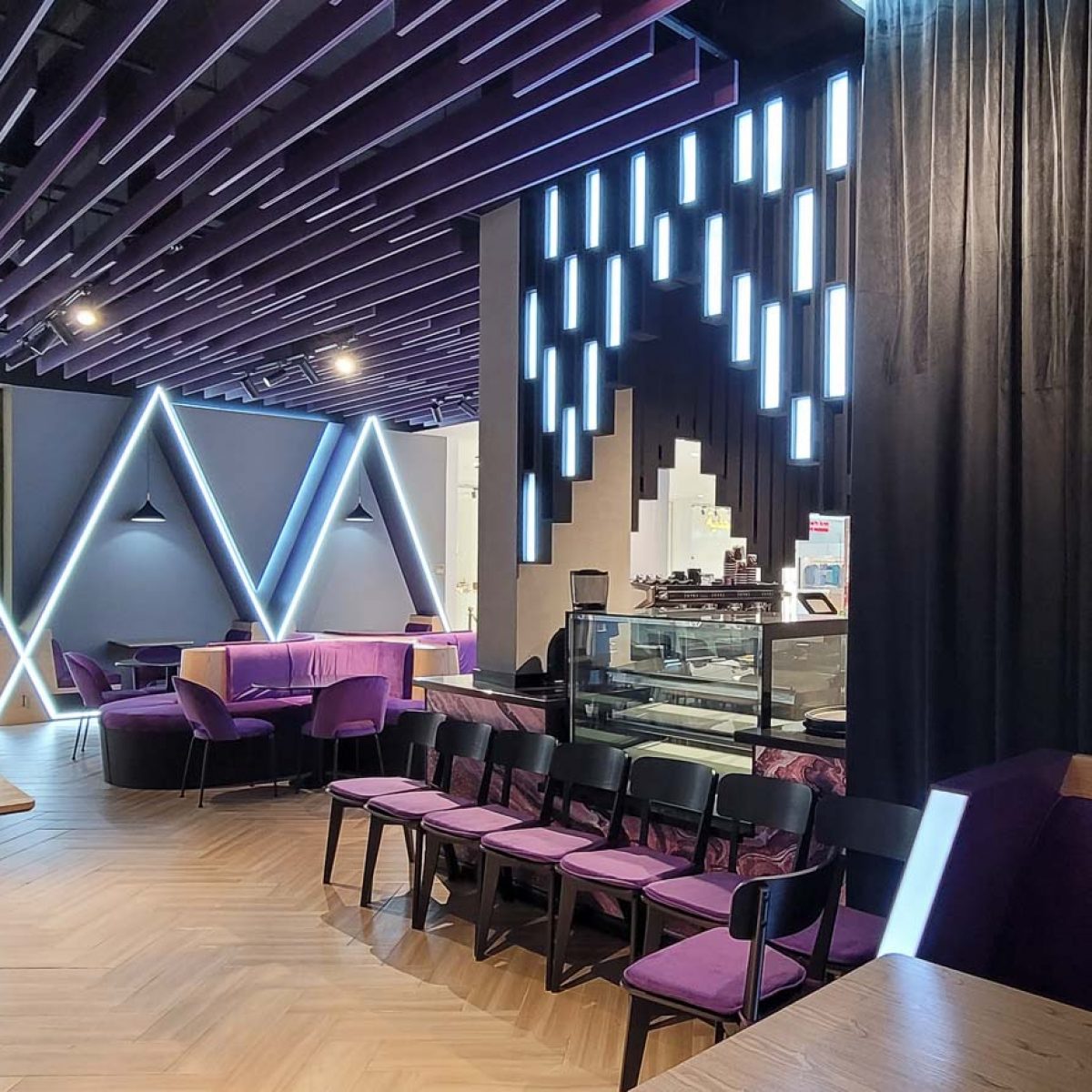 OZZ | Restaurant