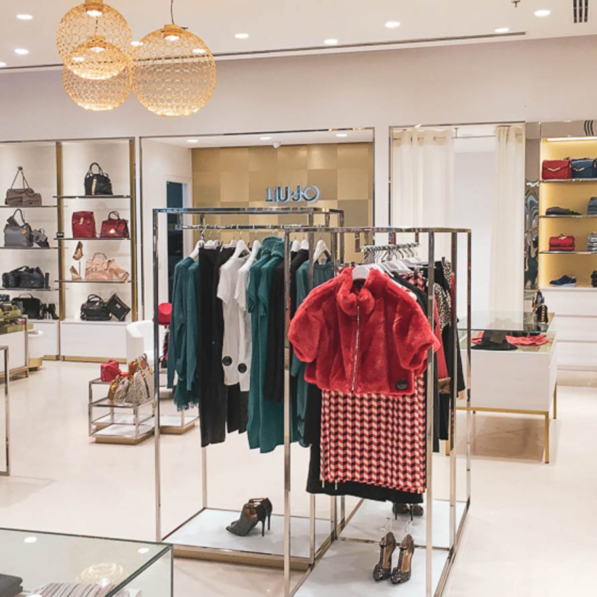 LIUJO | Retail Shop